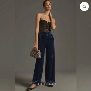 By Anthropologie Wide-Leg Velvet Pants in Navy Blue size Large